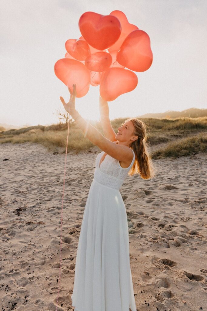 Wedding decorations are an essential part of our job description as wedding planners on the Danish island of Bornholm.
