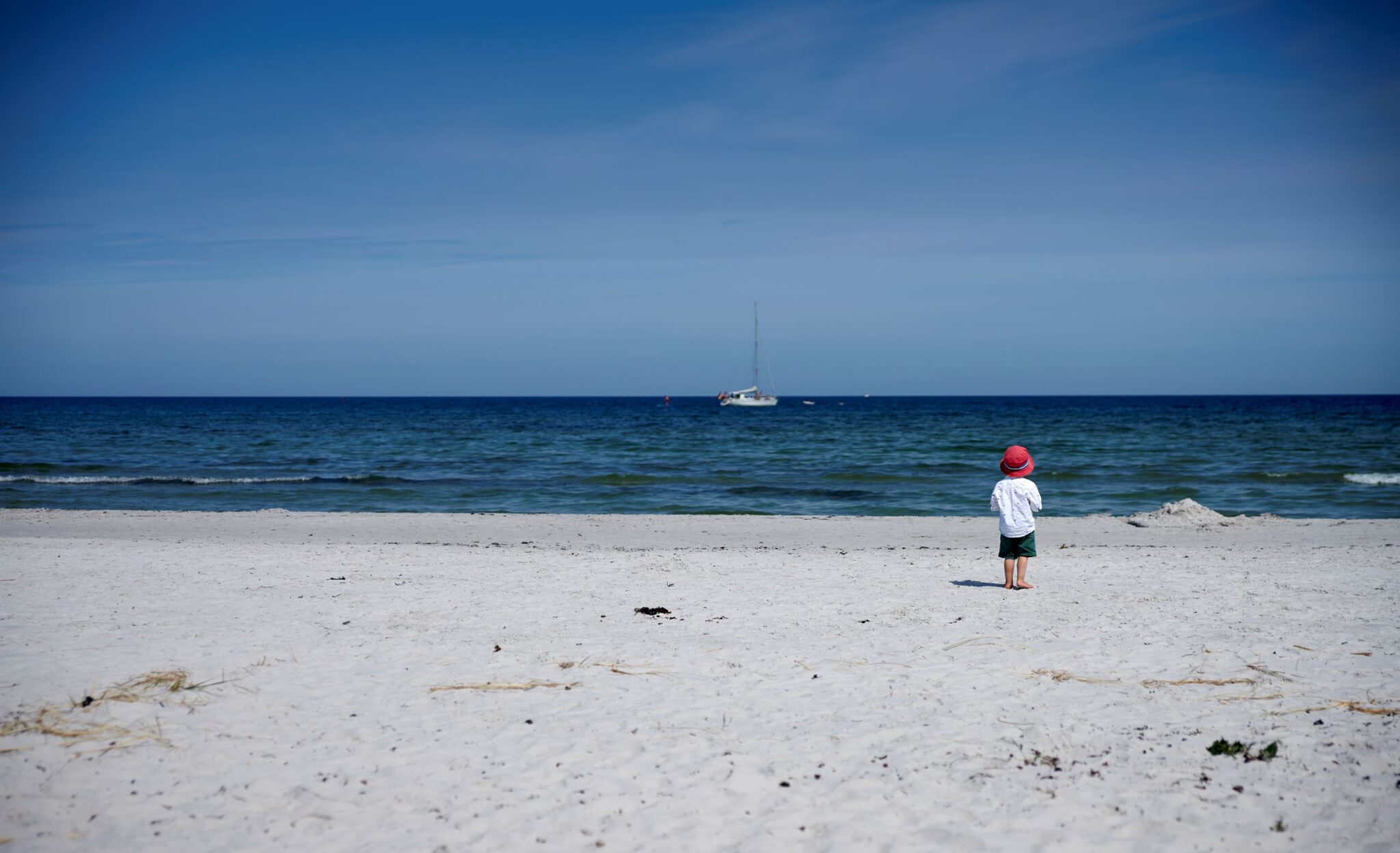 Finding multilingual child care on your wedding day on Bornholm will never be a problem for our wedding planners.